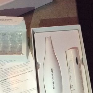 Rodan and Fields Pore Cleanser